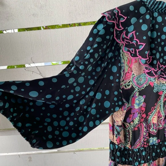 Diane Freis Shell Dress - Picture 12 of 13